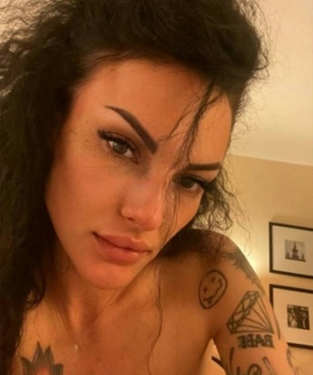 Лариса, 32 года, 2 размер груди